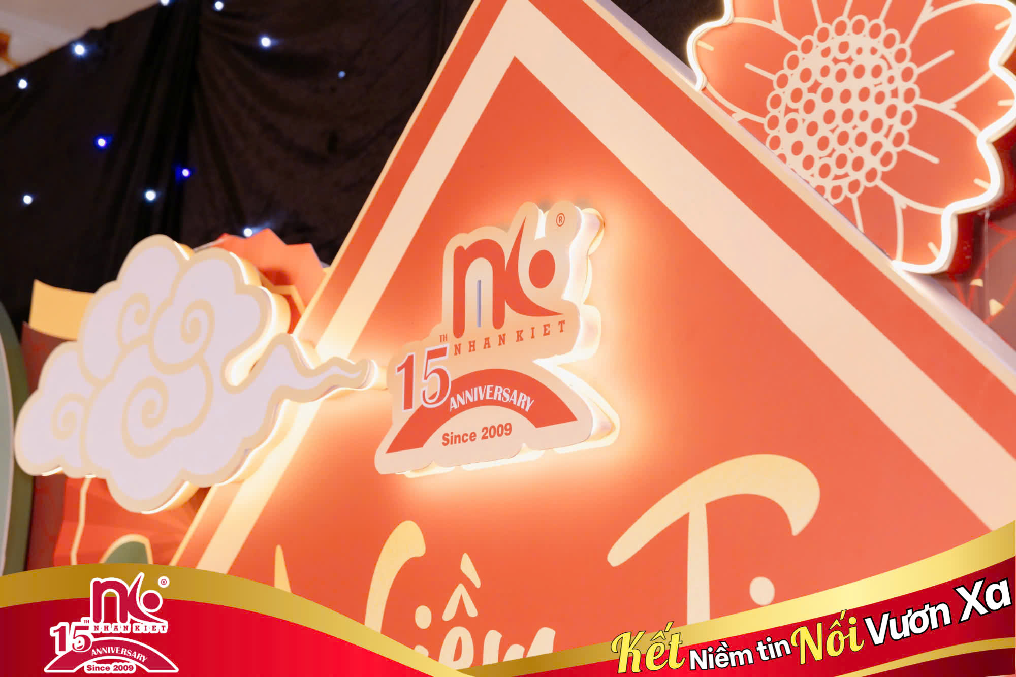 NHÂN KIỆT 15 NĂM HÀNH TRÌNH: KẾT NIỀM TIN – NỐI VƯƠN XA